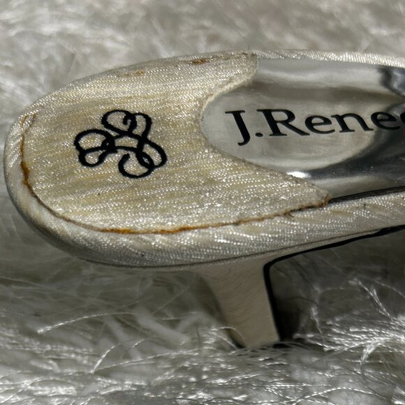 J. Renee Estee Satin/Pearls Slingback Kitten Heels Beige/Creme (Size 9) - Picture 4 of 4